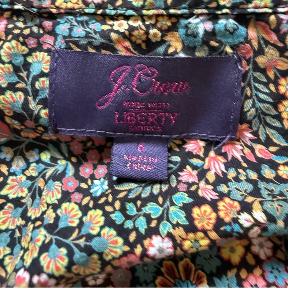 J.Crew Liberty Fabrics Floral Button Down Shirt Women’s 6 Cottagecore Preppy - Picture 2 of 7